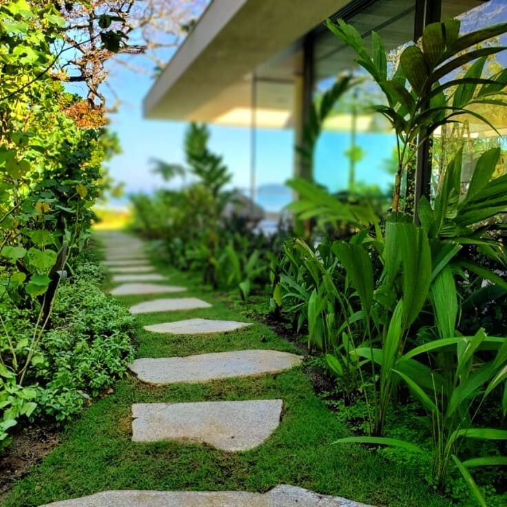 taman kantor villa dan hotel